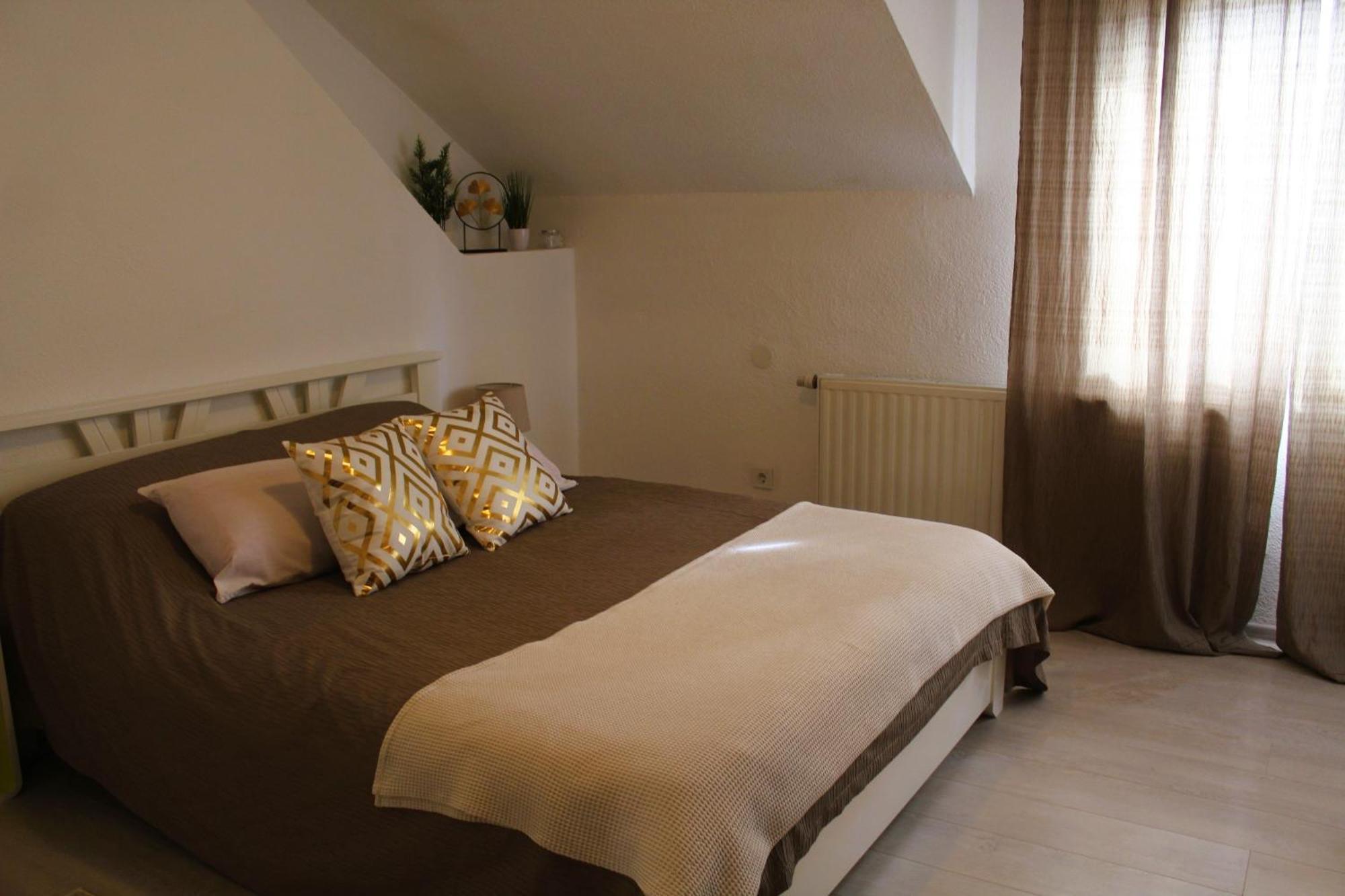 Svila Apartmani Bihac Exterior photo